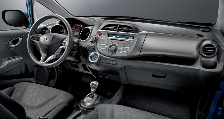  Honda Jazz 2008 года  (фото 27 из 100)